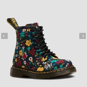 Doc Martens little girls wildflower boots Dr. Martens